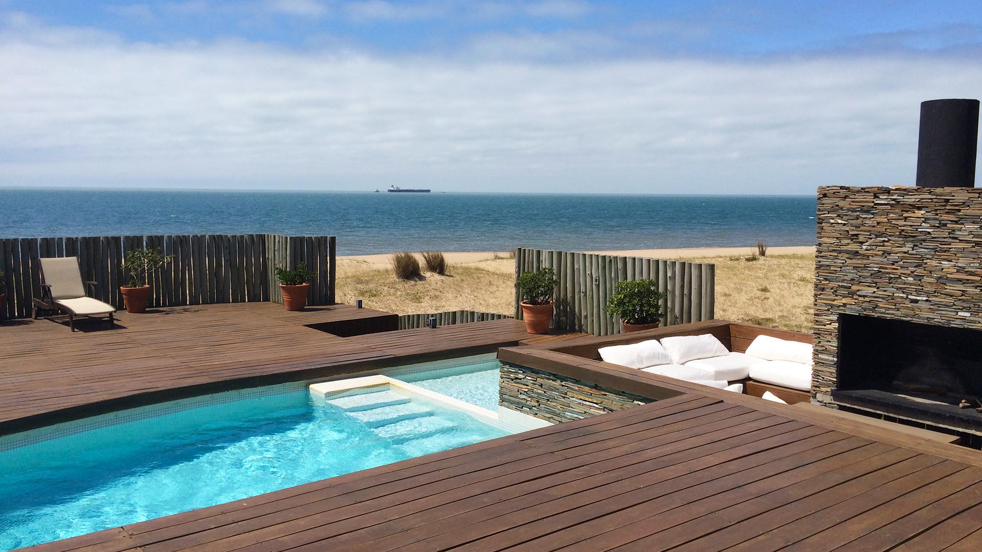 Superb Beachfront Villa located in Jose Ignacio, Punta del Este, Uruguay, listed by Curiocity Villas.